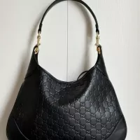 $88.00 USD Gucci AAA Quality Shoulder Bags For Women #1357033
