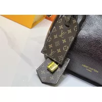 $68.00 USD Louis Vuitton AAA Quality Messenger Bags For Women #1357448