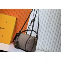 $68.00 USD Louis Vuitton AAA Quality Messenger Bags For Women #1357450