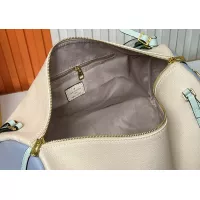 $72.00 USD Louis Vuitton AAA Quality Messenger Bags For Women #1357453