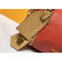 $68.00 USD Louis Vuitton AAA Quality Messenger Bags For Women #1357454