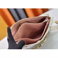 $72.00 USD Louis Vuitton AAA Quality Messenger Bags For Women #1357455