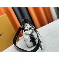 $80.00 USD Louis Vuitton AAA Quality Handbags For Women #1357565