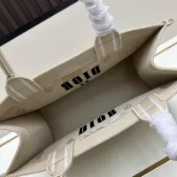 $100.00 USD Christian Dior AAA Quality Tote-Handbags For Women #1358573