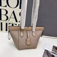 $96.00 USD Fendi AAA Quality Shoulder Bags For Women #1358779