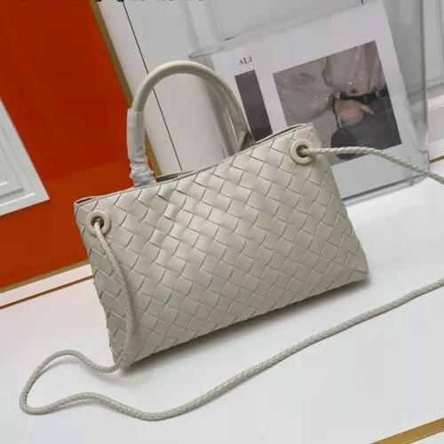 Replica Bottega Veneta BV AAA Quality Handbags For Women #1363915 $98.00 USD for Wholesale