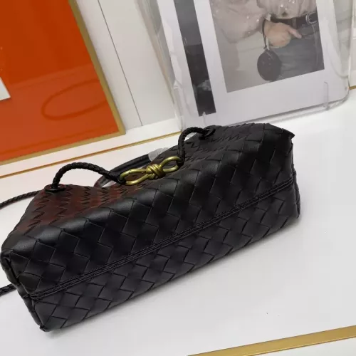 Replica Bottega Veneta BV AAA Quality Handbags For Women #1363916 $98.00 USD for Wholesale