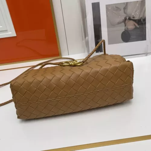 Replica Bottega Veneta BV AAA Quality Handbags For Women #1363919 $98.00 USD for Wholesale