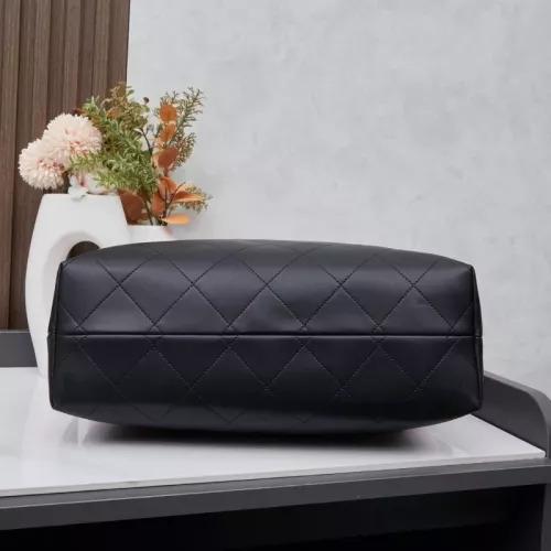 Replica Chanel AAA Quality Shoulder Bags For Women #1368864 $92.00 USD for Wholesale