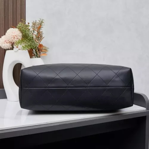 Replica Chanel AAA Quality Shoulder Bags For Women #1368865 $92.00 USD for Wholesale
