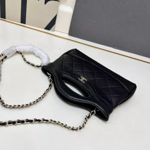 Replica Chanel AAA Quality Messenger Bags For Women #1372022 $76.00 USD for Wholesale