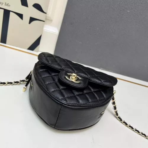 Replica Chanel AAA Quality Messenger Bags For Women #1372033 $82.00 USD for Wholesale