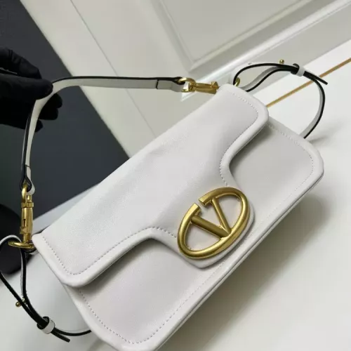 Replica Valentino AAA Quality Messenger Bags For Women #1372396 $96.00 USD for Wholesale