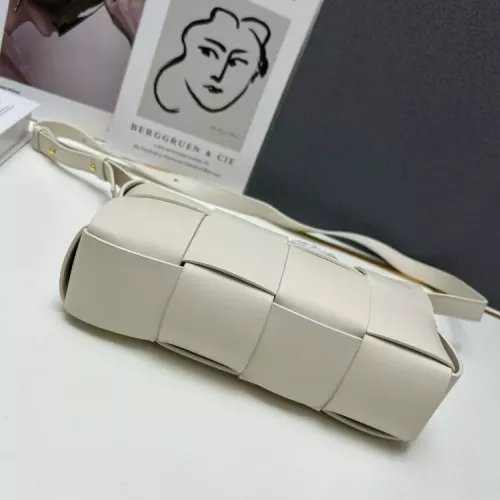 Replica Bottega Veneta BV AAA Quality Handbags For Women #1372467 $96.00 USD for Wholesale