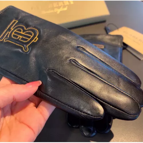 Replica Burberry Gloves For Women #1372606 $38.00 USD for Wholesale