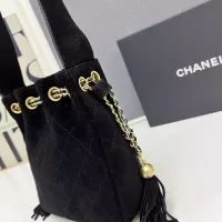 $92.00 USD Chanel AAA Quality Messenger Bags For Women #1363849