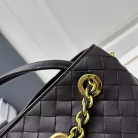 $102.00 USD Bottega Veneta BV AAA Quality Handbags For Women #1363921