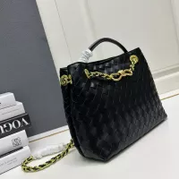 $102.00 USD Bottega Veneta BV AAA Quality Handbags For Women #1363923
