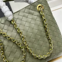$102.00 USD Bottega Veneta BV AAA Quality Handbags For Women #1363924