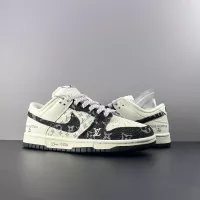 $92.00 USD Nike SB Dunk-Low For Women #1367945