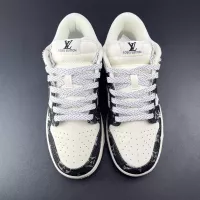 $92.00 USD Nike SB Dunk-Low For Women #1367945
