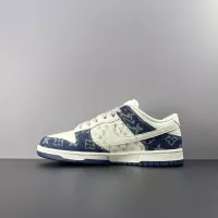 $92.00 USD Nike SB Dunk-Low For Women #1367949