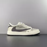 $92.00 USD Nike SB Dunk-Low For Women #1367957