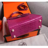 $98.00 USD Hermes AAA Quality Handbags #1368529