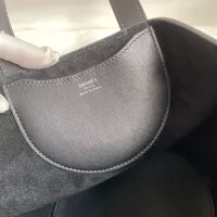 $92.00 USD Hermes AAA Quality Handbags For Women #1368600