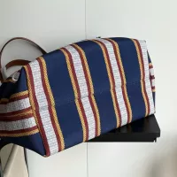 $82.00 USD Gucci AAA Quality Shoulder Bags For Women #1368830