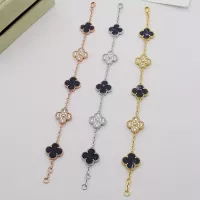 $29.00 USD Van Cleef & Arpels Bracelets For Women #1371317