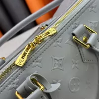 $72.00 USD Louis Vuitton AAA Quality Handbags For Women #1371435