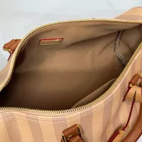 $68.00 USD Louis Vuitton AAA Quality Handbags For Women #1371515