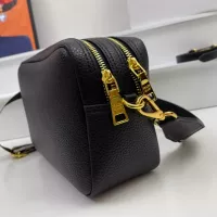 $98.00 USD Prada AAA Quality Messenger Bags For Women #1371734