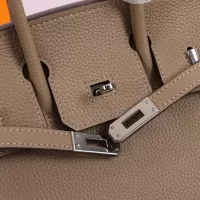 $158.00 USD Hermes AAA Quality Handbags For Women #1371820