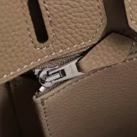 $158.00 USD Hermes AAA Quality Handbags For Women #1371820