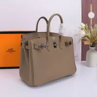 $170.00 USD Hermes AAA Quality Handbags For Women #1371822