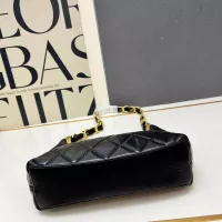 $88.00 USD Chanel AAA Quality Shoulder Bags For Women #1371985