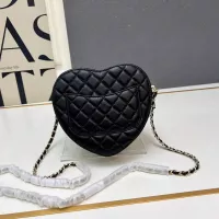 $82.00 USD Chanel AAA Quality Messenger Bags For Women #1372033