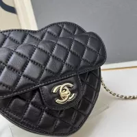 $82.00 USD Chanel AAA Quality Messenger Bags For Women #1372033
