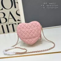 $82.00 USD Chanel AAA Quality Messenger Bags For Women #1372044