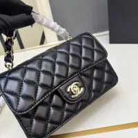 $85.00 USD Chanel AAA Quality Messenger Bags For Women #1372132