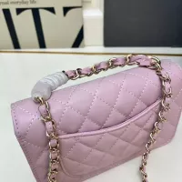 $88.00 USD Chanel AAA Quality Messenger Bags For Women #1372133