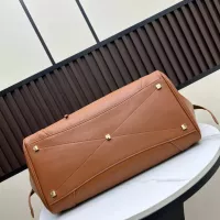 $108.00 USD Celine AAA Quality Handbags For Women #1372310