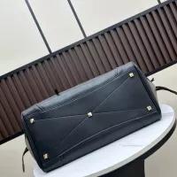$108.00 USD Celine AAA Quality Handbags For Women #1372311