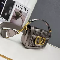 $108.00 USD Valentino AAA Quality Messenger Bags For Women #1372415