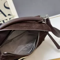 $102.00 USD LOEWE AAA Quality Messenger Bags For Women #1372499