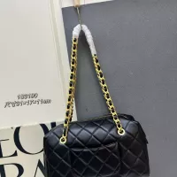 $98.00 USD Chanel AAA Quality Shoulder Bags For Women #1372519