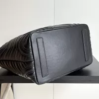 $85.00 USD Gucci AAA Quality Handbags For Women #1372617