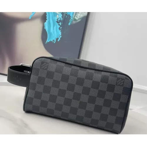 Louis Vuitton AAA Quality Toiletry Bags For Unisex #1381338 $98.00 USD, Wholesale Replica Louis Vuitton AAA Quality Pouches